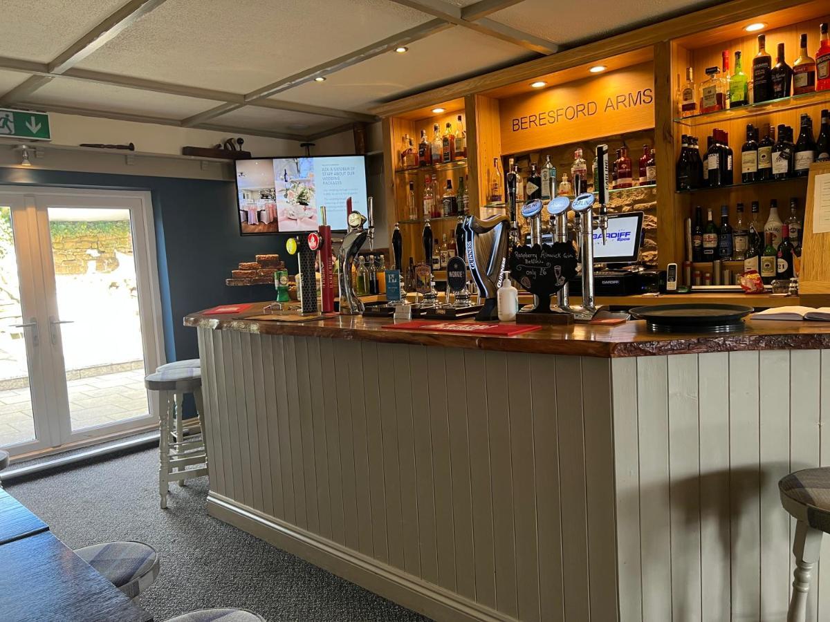Hotel The Beresford Arms Morpeth Esterno foto